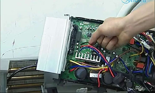 舞钢美的空调电话是多少